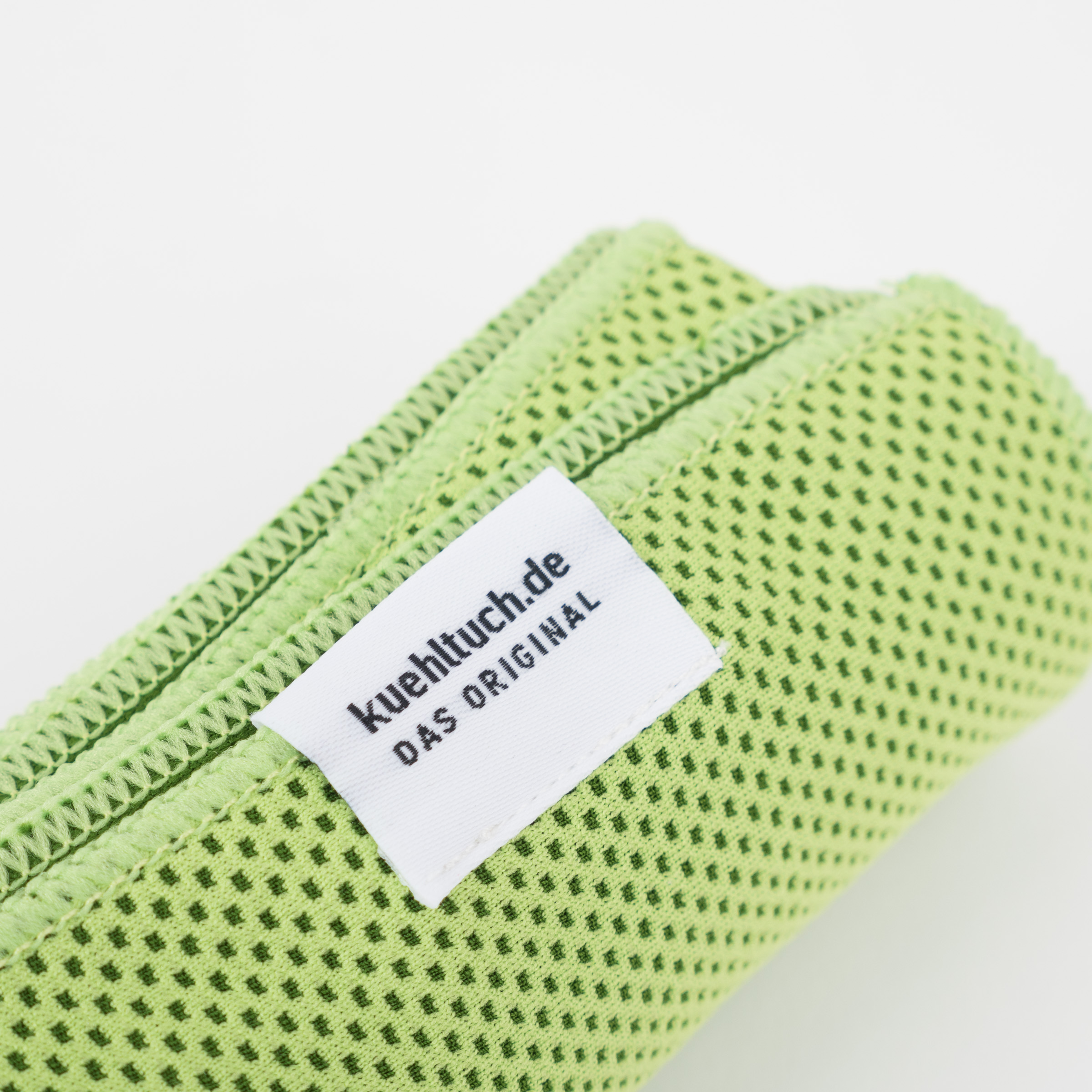 Kuehltuch lime Rolle
